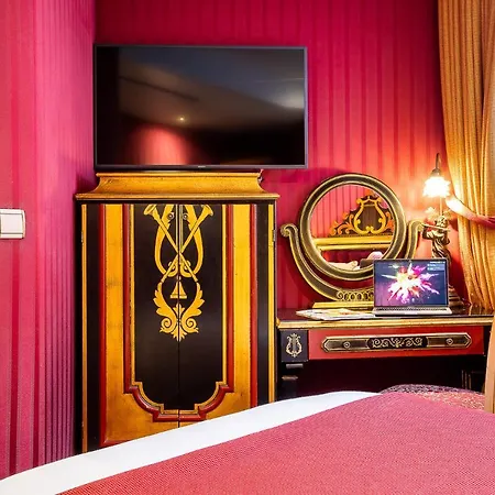Opera Drouot 4* Parigi