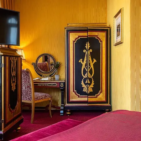 Opera Drouot Hotel
