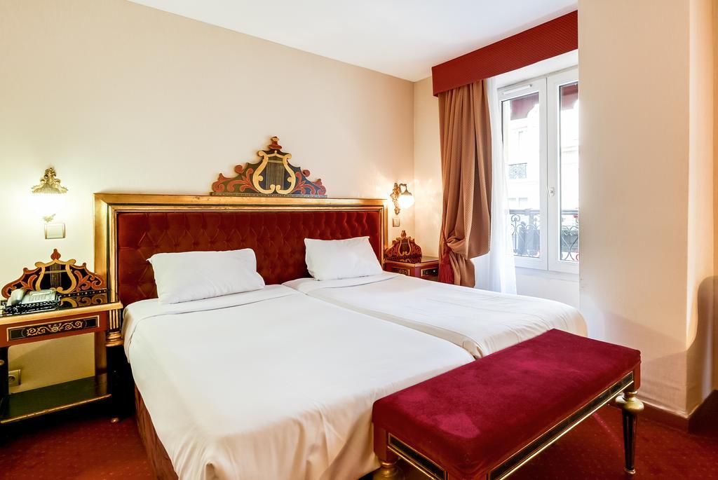Hotel Opera Drouot Parigi